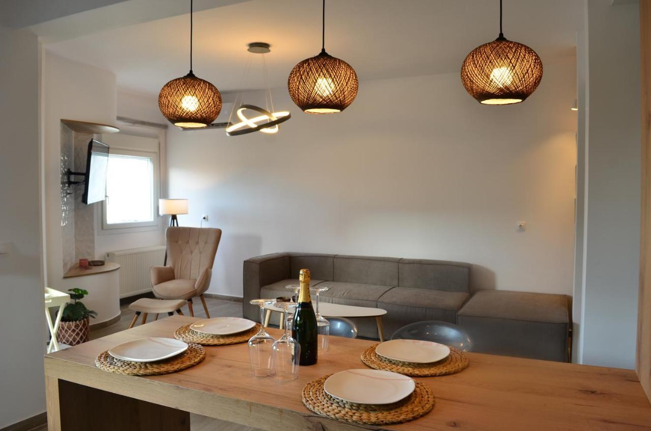 Kookai - Luxury Living *